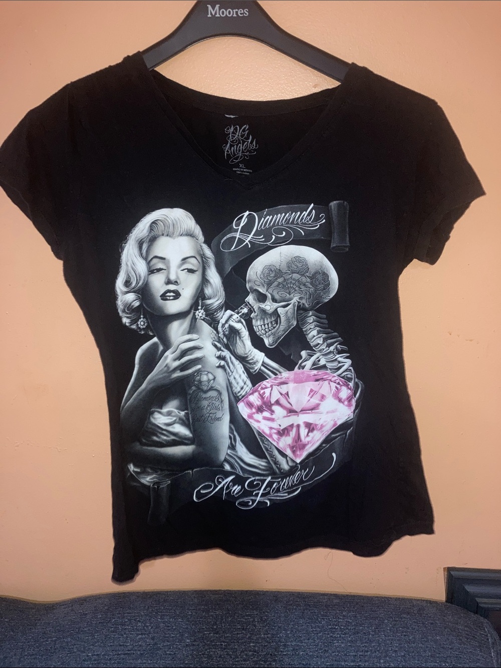 Black V-Neck Graphic Tee with Pink Diamond Artwork